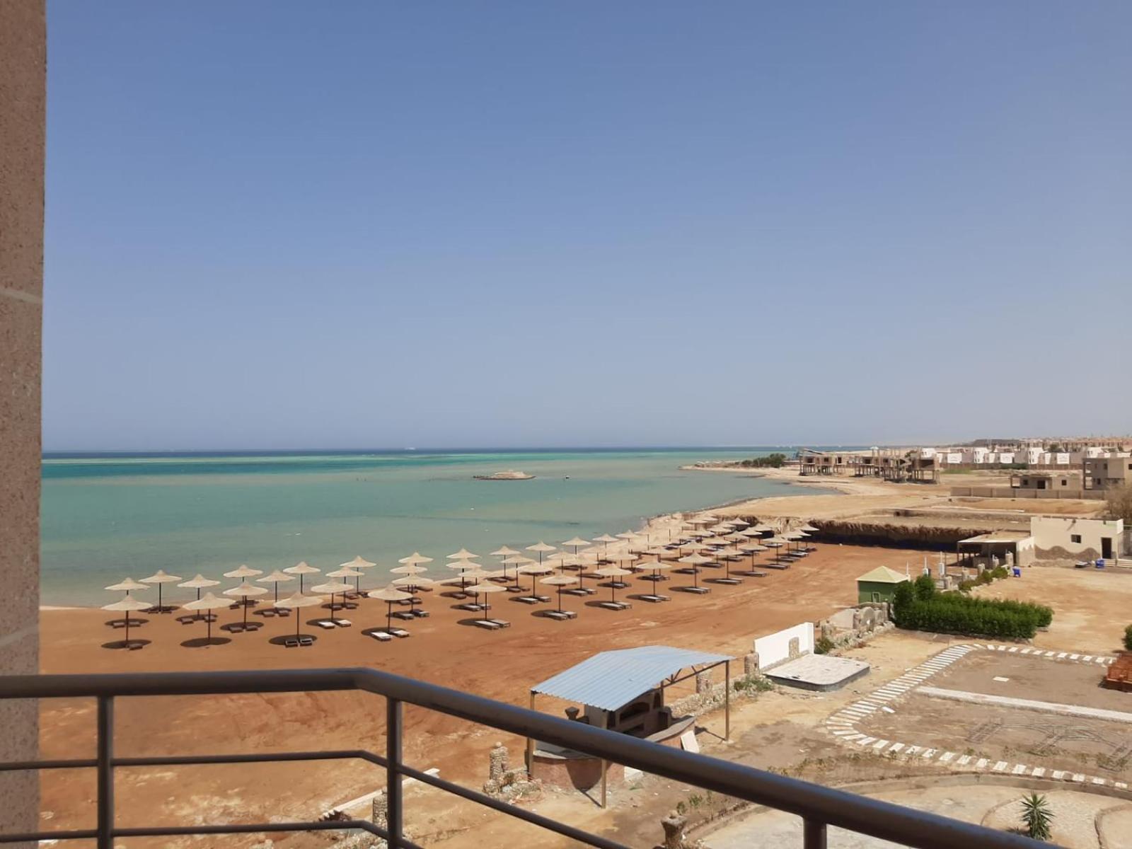 Апарт готель Casablanca Beach For Families And Couples Only Хургада Екстер'єр фото