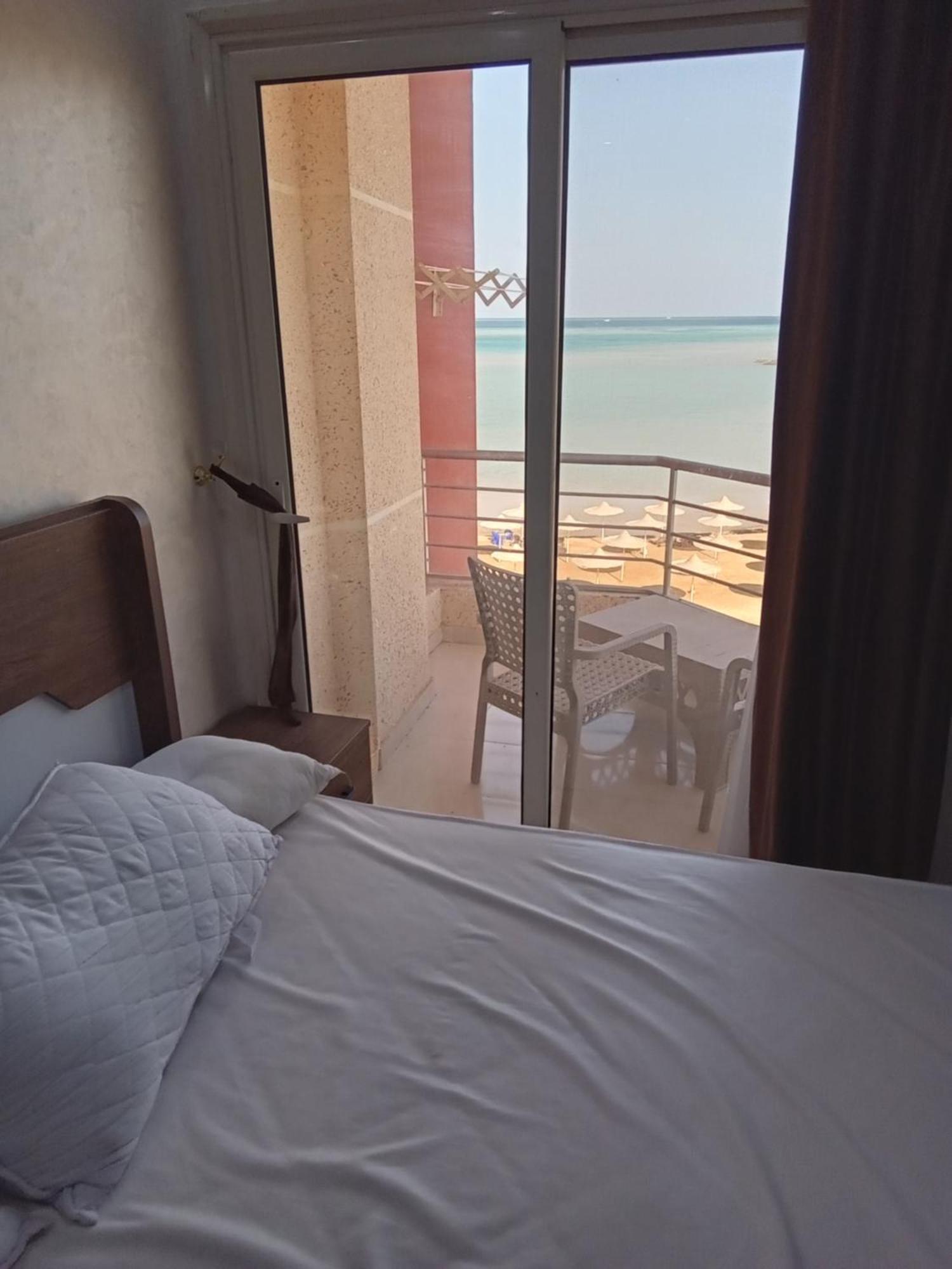 Апарт готель Casablanca Beach For Families And Couples Only Хургада Екстер'єр фото
